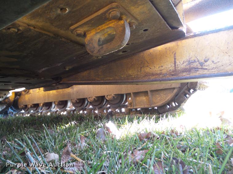 image for item DA7010 2002 John Deere 700H LGP dozer