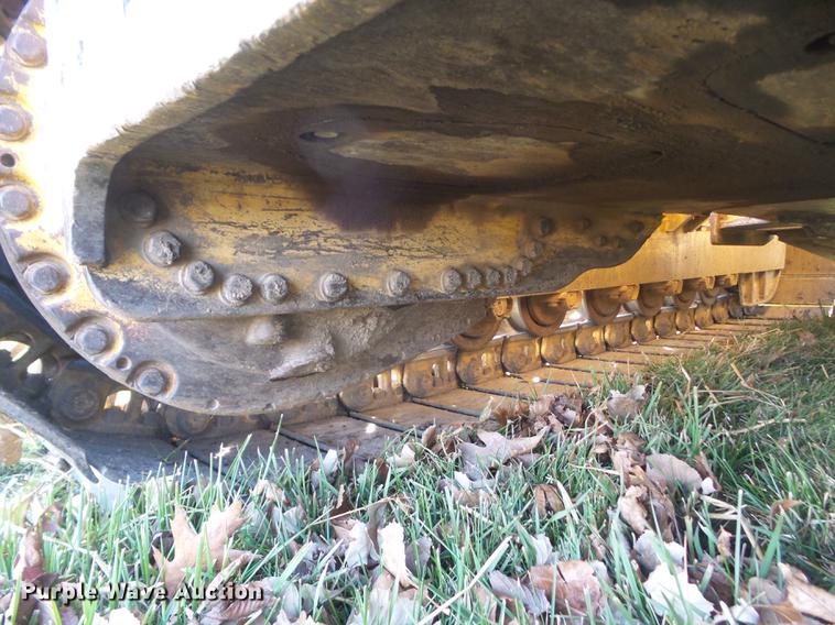 image for item DA7010 2002 John Deere 700H LGP dozer