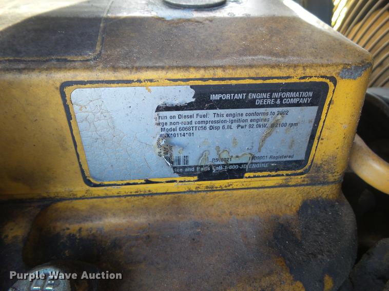 image for item DA7010 2002 John Deere 700H LGP dozer