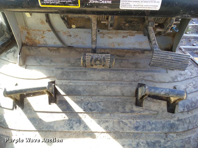 image for item DA7010 2002 John Deere 700H LGP dozer