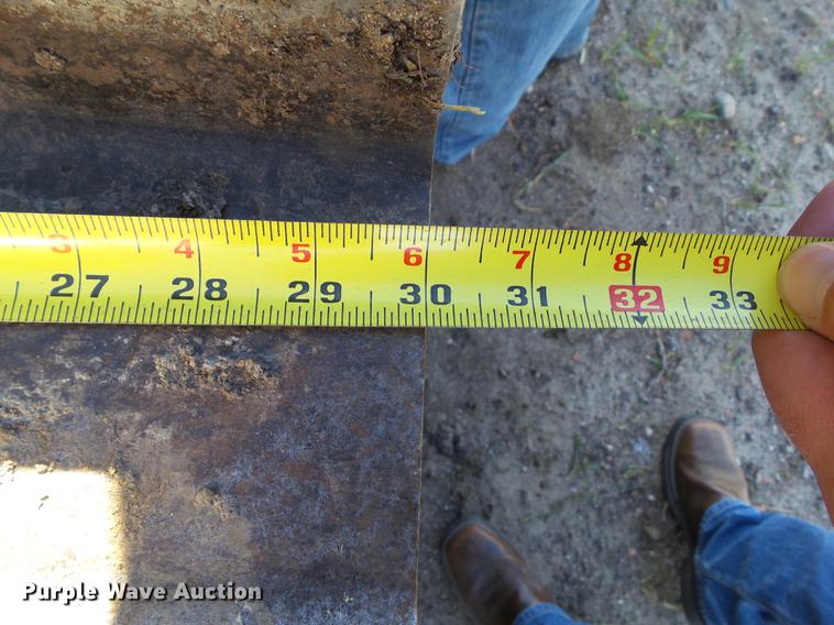 image for item DA7010 2002 John Deere 700H LGP dozer