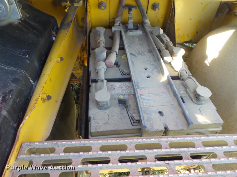 image for item DA7011 1991 Mack CH613 semi truck