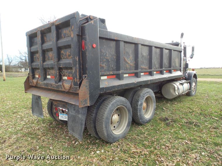 image for item DA7013 1989 International F-9370 dump truck