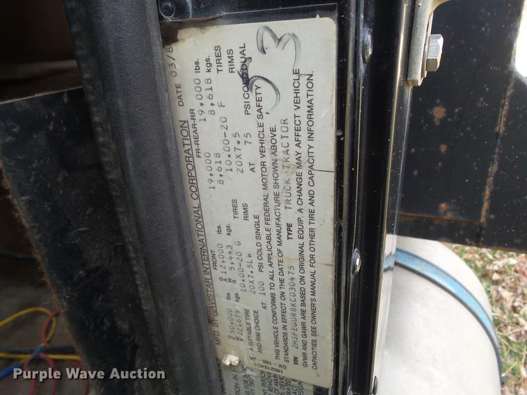 image for item DA7013 1989 International F-9370 dump truck