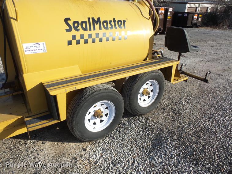 image for item DA8500 2009 Seal Master TR575 heated asphalt distributor