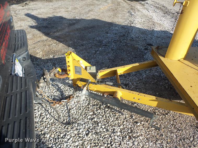 image for item DA8500 2009 Seal Master TR575 heated asphalt distributor