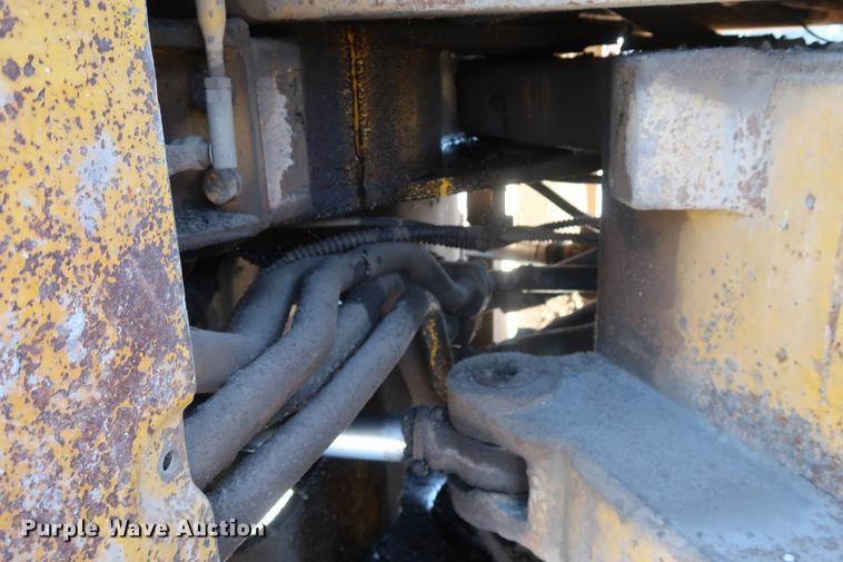 image for item DA8618 1969 Caterpillar 980 wheel loader