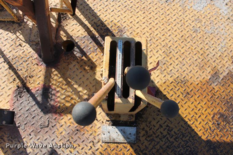 image for item DB0126 Blaw Knox RW195 road widener