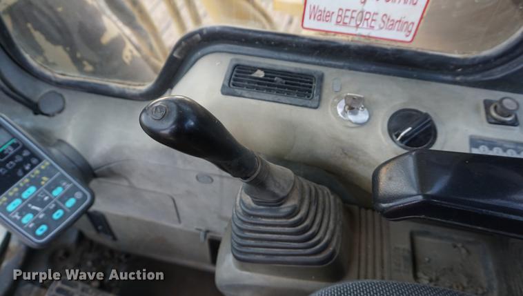 image for item DB0265 1999 Komatsu PC400LC-6LK excavator