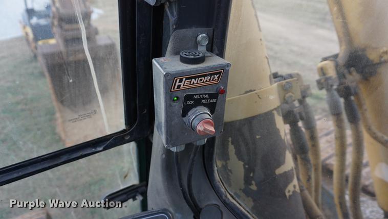 image for item DB0265 1999 Komatsu PC400LC-6LK excavator