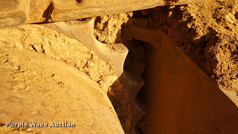 image for item DB0265 1999 Komatsu PC400LC-6LK excavator