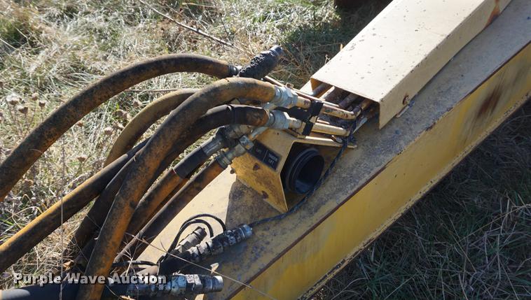 image for item DB0273 2005 John Deere 1810E scraper