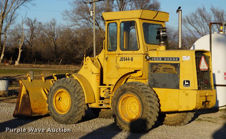image for item DB0299 1977 John Deere 544B wheel loader