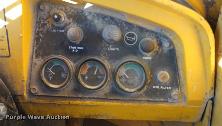 image for item DB0299 1977 John Deere 544B wheel loader