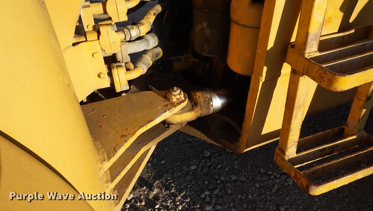 image for item DB0299 1977 John Deere 544B wheel loader