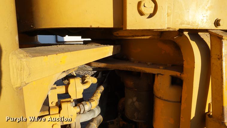 image for item DB0299 1977 John Deere 544B wheel loader