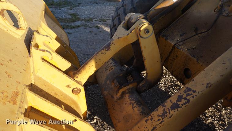 image for item DB0299 1977 John Deere 544B wheel loader