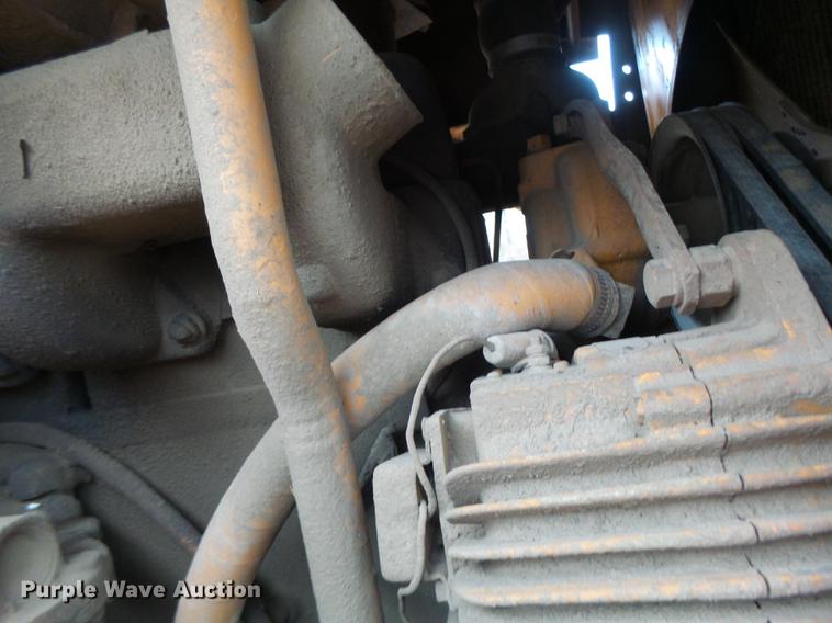 image for item DB1463 1977 Case 1450 track loader