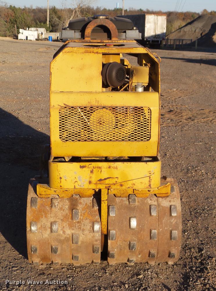 image for item DB4171 Vermeer TC23-33 trench compactor