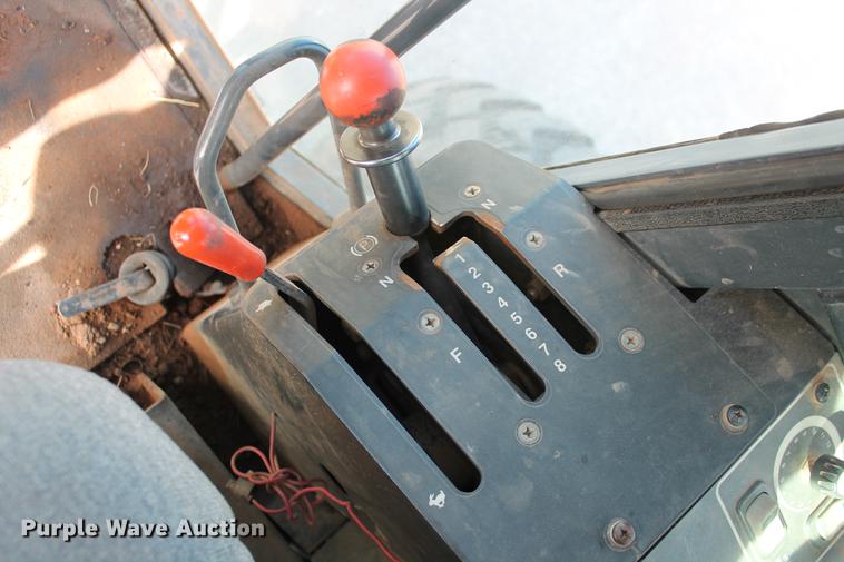 image for item DB5041 2004 John Deere 772CH II motor grader