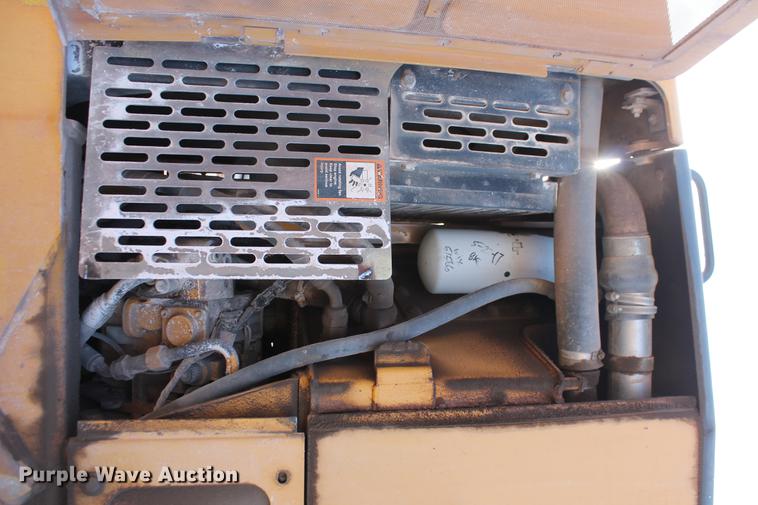 image for item DB5041 2004 John Deere 772CH II motor grader