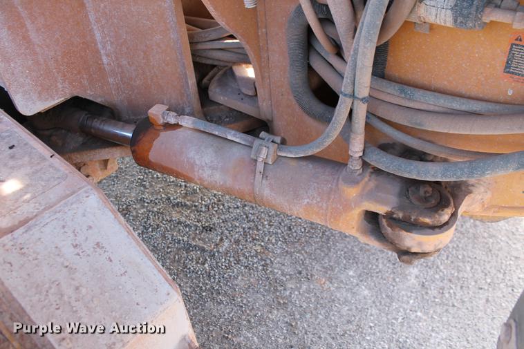 image for item DB5041 2004 John Deere 772CH II motor grader