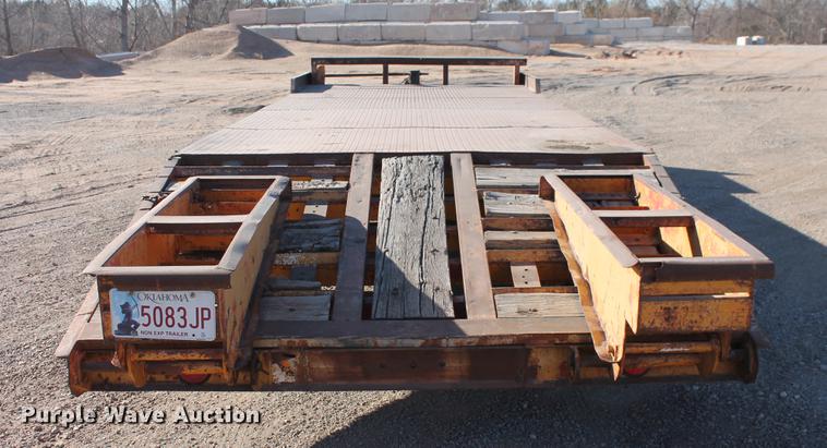 image for item DB5043 1979 Belshe T8 equipment trailer