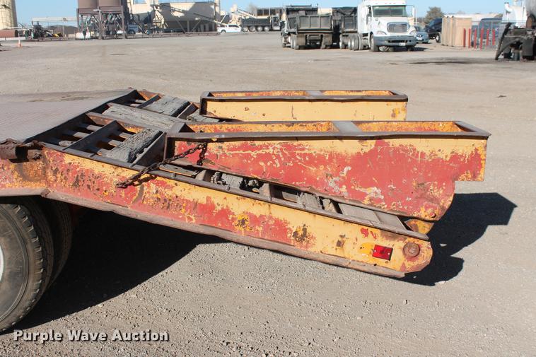 image for item DB5043 1979 Belshe T8 equipment trailer