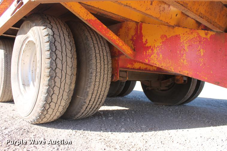 image for item DB5043 1979 Belshe T8 equipment trailer