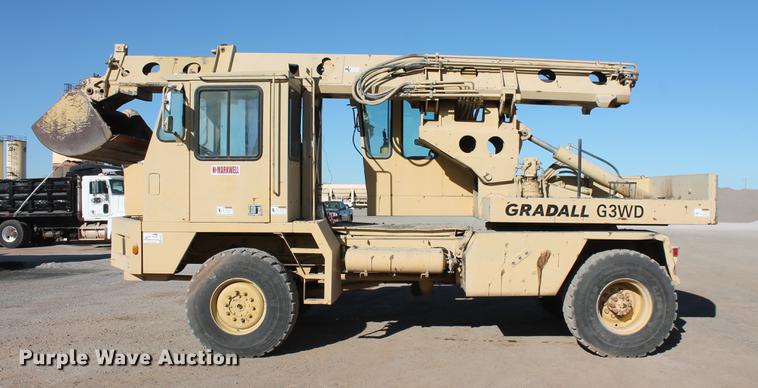 image for item DB5044 1995 Gradall G3WD excavator