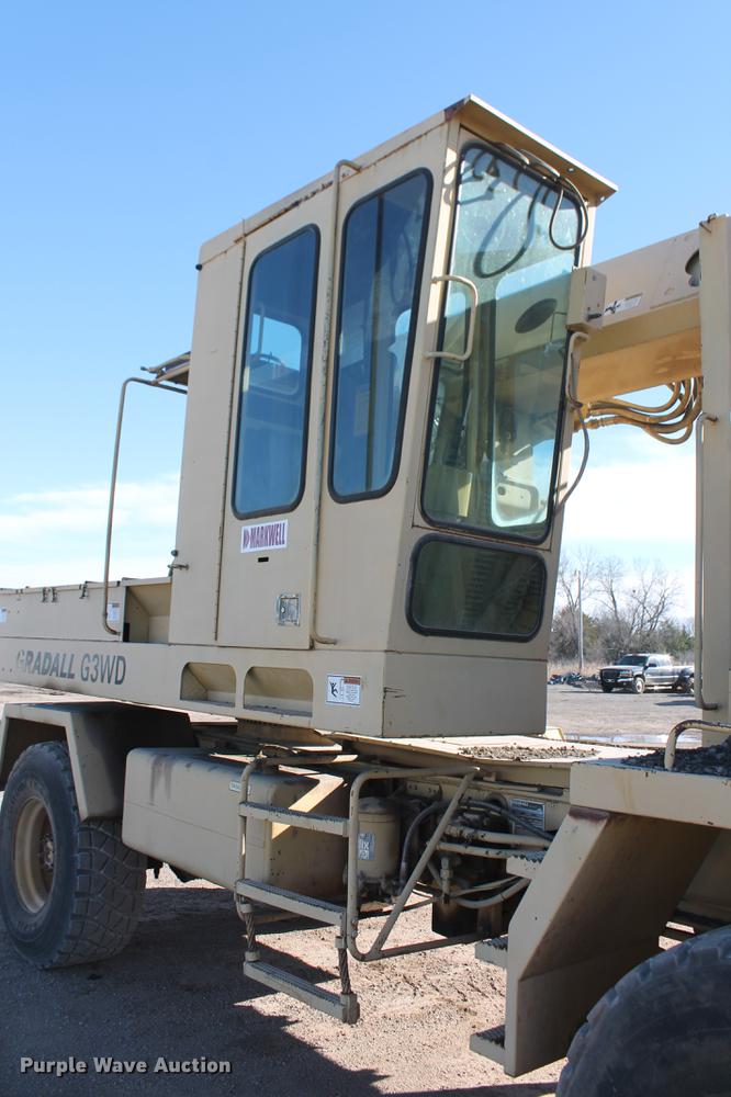 image for item DB5044 1995 Gradall G3WD excavator