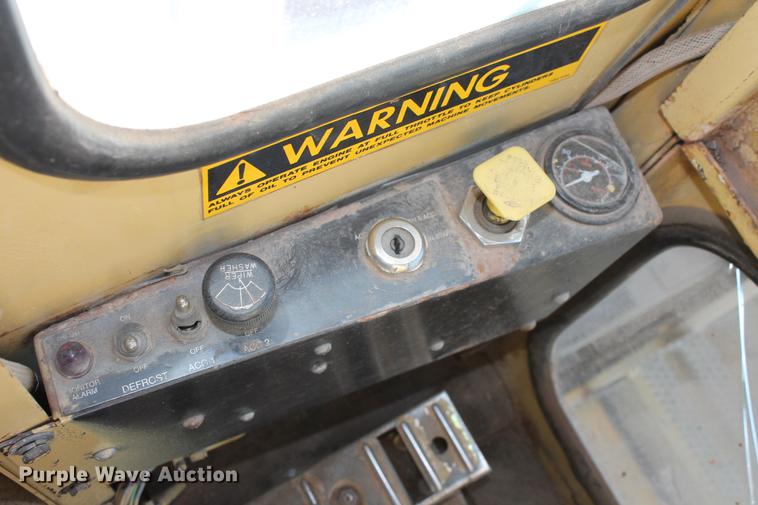 image for item DB5044 1995 Gradall G3WD excavator