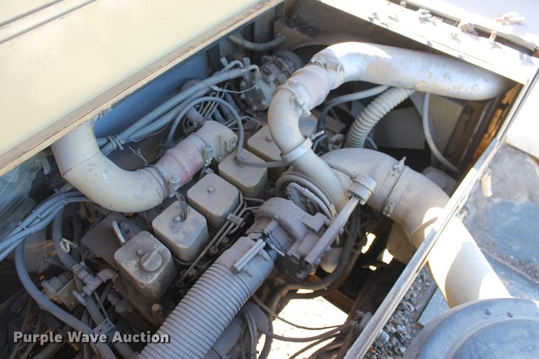 image for item DB5044 1995 Gradall G3WD excavator