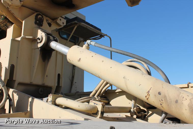 image for item DB5044 1995 Gradall G3WD excavator