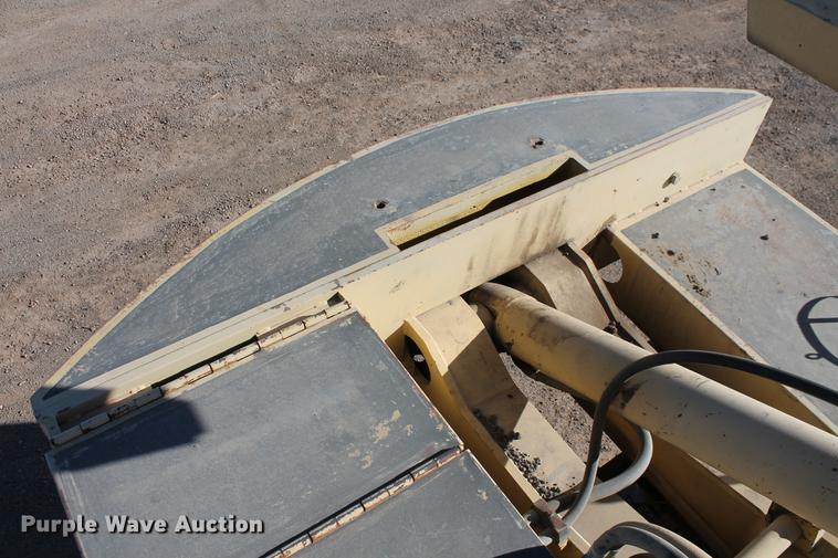 image for item DB5044 1995 Gradall G3WD excavator