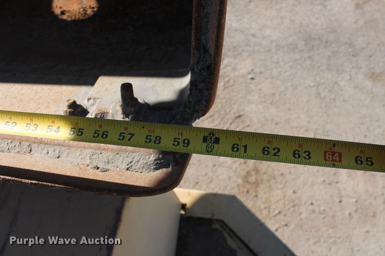 image for item DB5044 1995 Gradall G3WD excavator