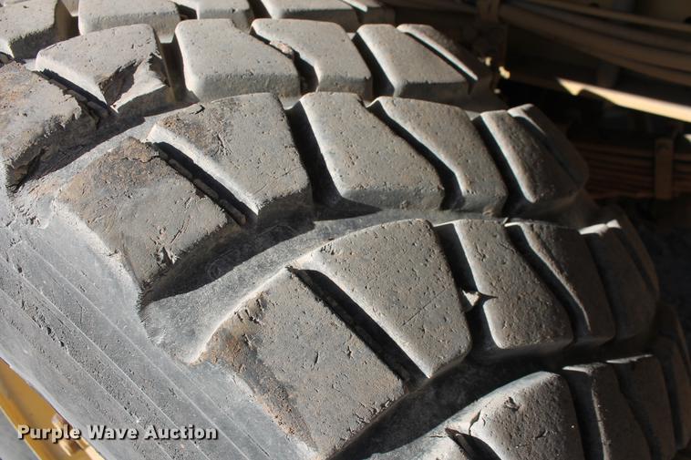 image for item DB5044 1995 Gradall G3WD excavator