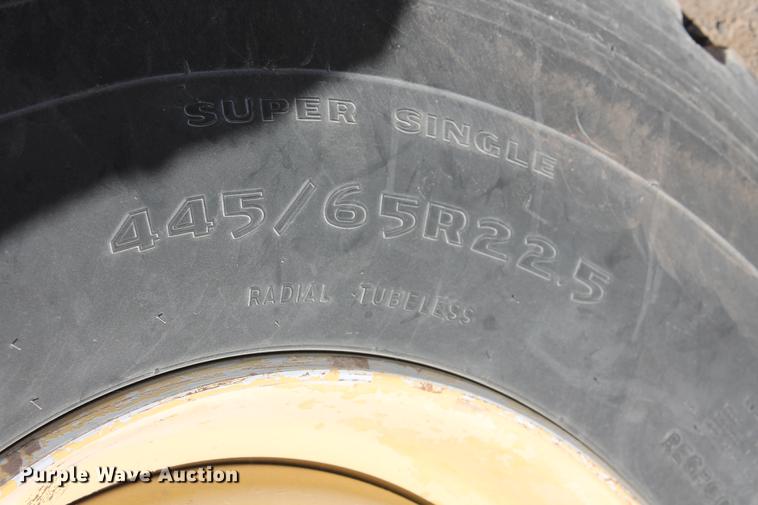 image for item DB5044 1995 Gradall G3WD excavator