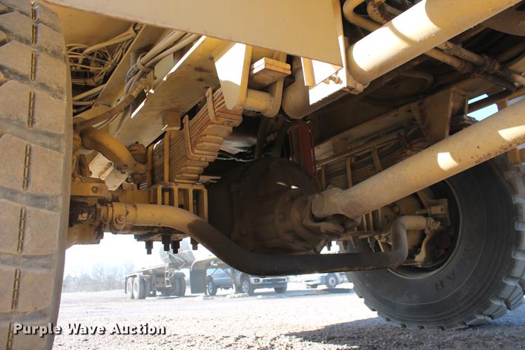 image for item DB5044 1995 Gradall G3WD excavator