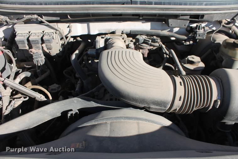 image for item DB5046 2006 Ford F150 STX Super Cab pickup truck