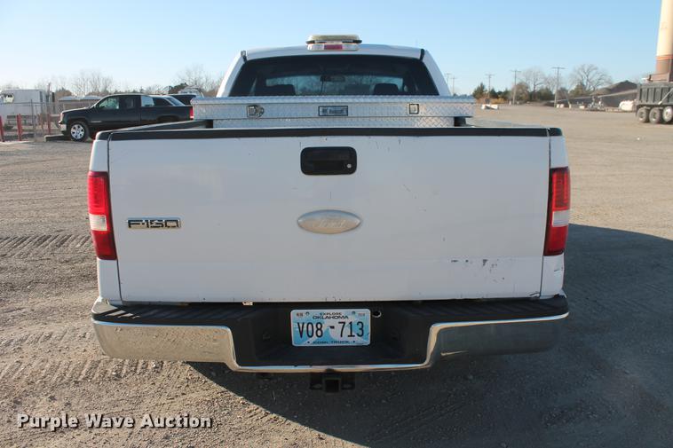 image for item DB5046 2006 Ford F150 STX Super Cab pickup truck