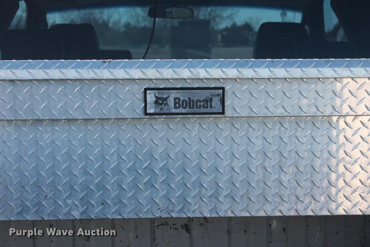 image for item DB5046 2006 Ford F150 STX Super Cab pickup truck