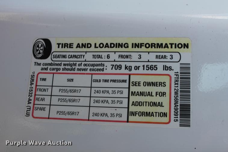 image for item DB5046 2006 Ford F150 STX Super Cab pickup truck