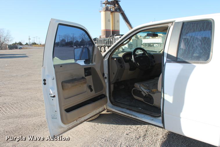 image for item DB5047 2008 Ford F150 XL Super Cab pickup truck