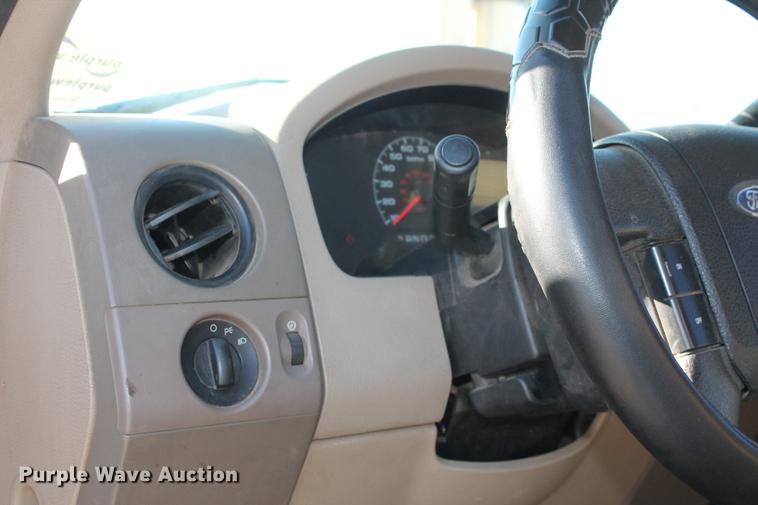 image for item DB5047 2008 Ford F150 XL Super Cab pickup truck