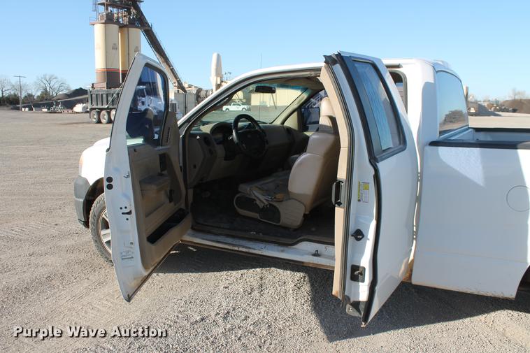 image for item DB5047 2008 Ford F150 XL Super Cab pickup truck