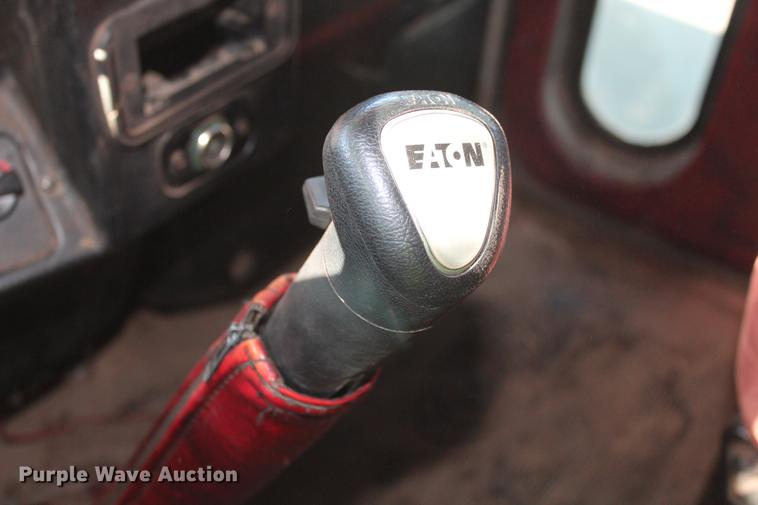 image for item DB5049 2000 Peterbilt 379 dump truck