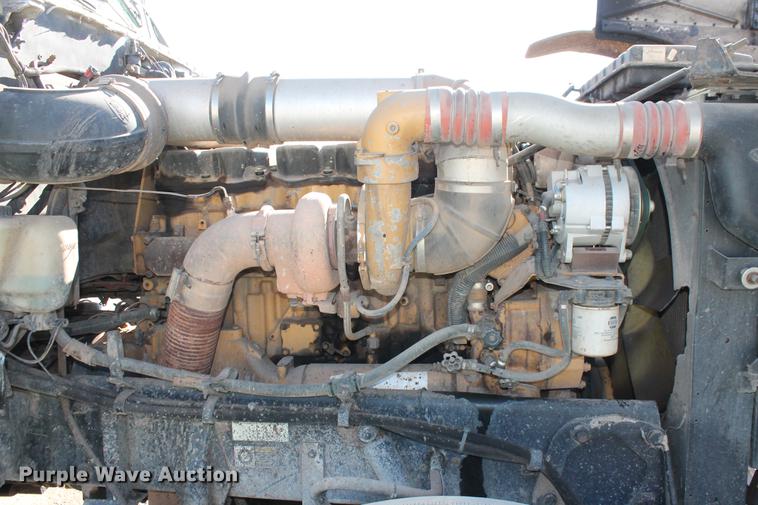 image for item DB5049 2000 Peterbilt 379 dump truck