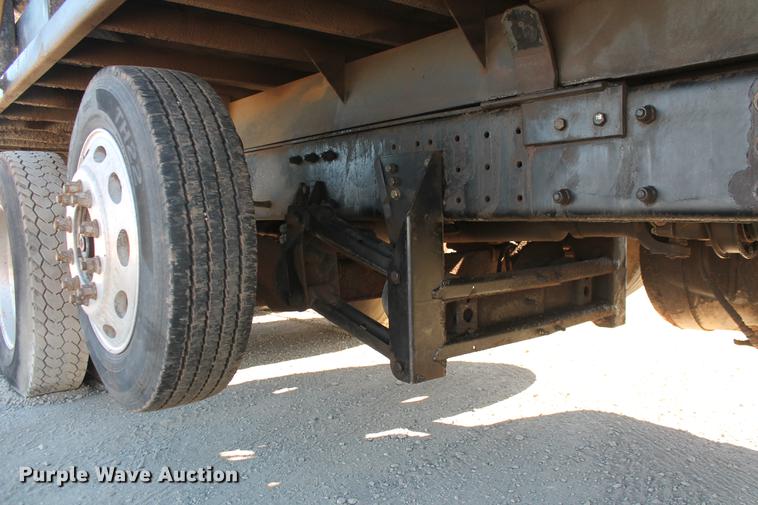 image for item DB5049 2000 Peterbilt 379 dump truck