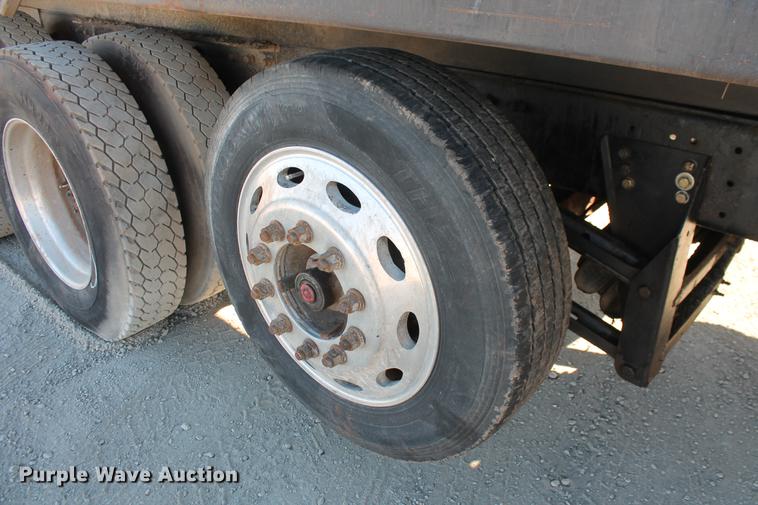 image for item DB5049 2000 Peterbilt 379 dump truck